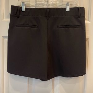 Loft Black Dress Shorts Size L - NWOT